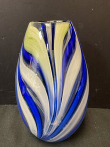  Art Glass