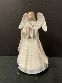  Lladro Statue/Figurine/Bust