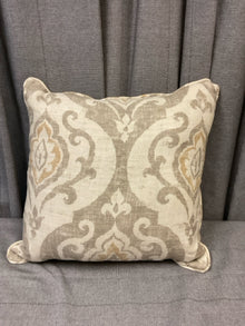  Pillow