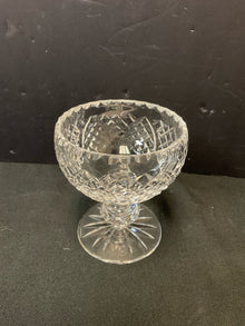  Crystal