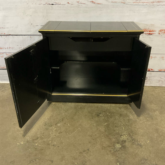 Drexel Buffet / Sideboard / Credenza