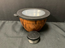  Canister