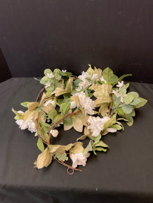  Garland