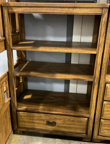  Book Shelf