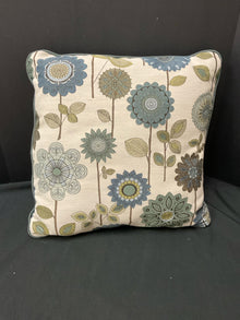  Pillow