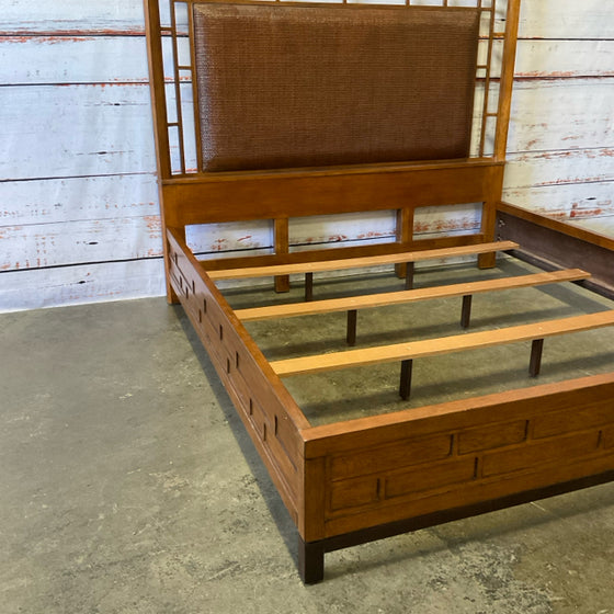 Lexington Complete Bed--King