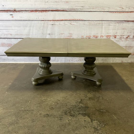 Furniture of America Dining Table (no chairs)