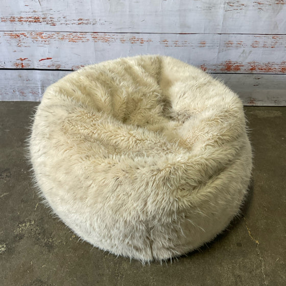Pottery Barn Teen Chair