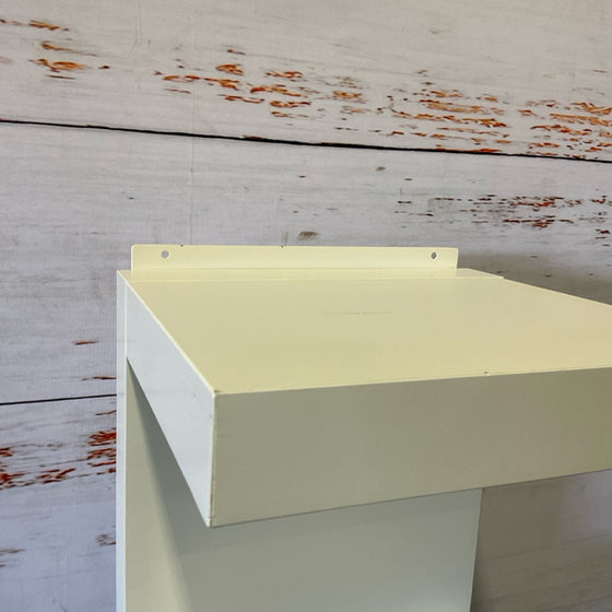 Book Shelf