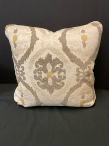  Pillow