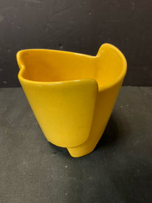  Planter/Pot