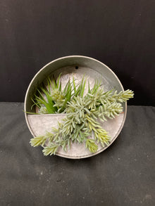  Planter/Pot