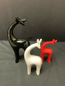  Statue/Figurine/Bust