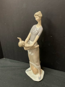  Lladro Statue/Figurine/Bust