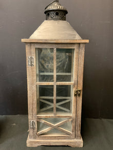  Lantern