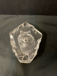  Paperweight