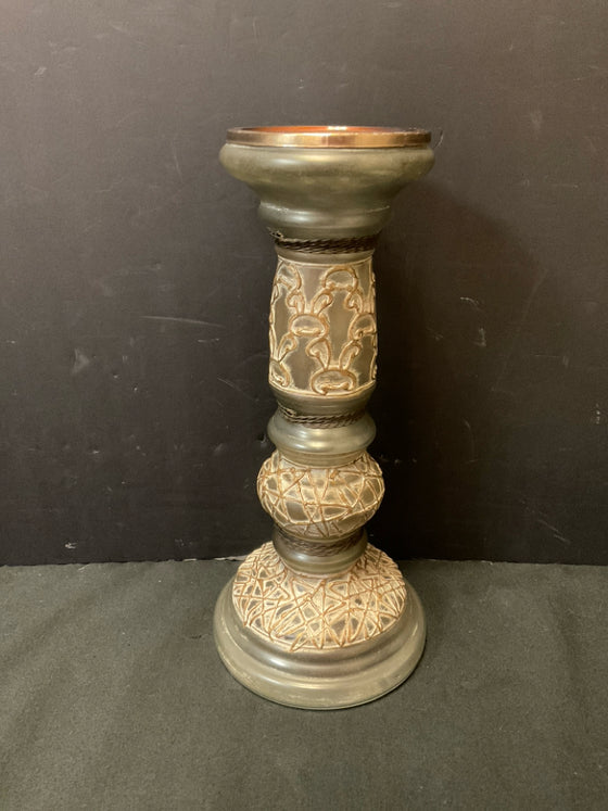 Candleholder