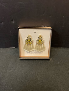  Banana Republic Earrings