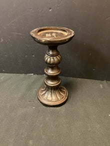  Candleholder