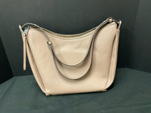 Calvin Klein Purse
