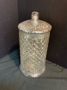  Candleholder