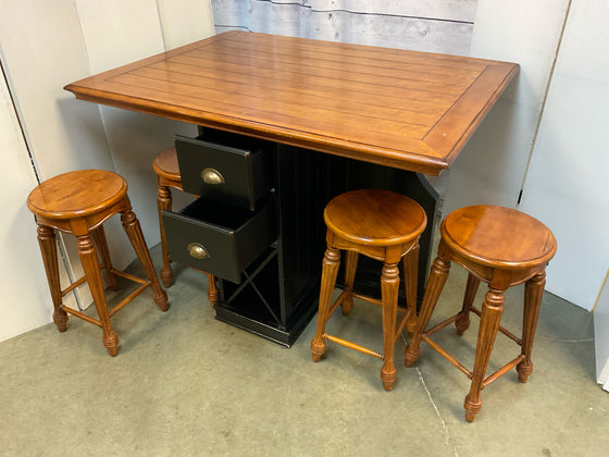 Dining Table w/ Seating