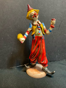  Statue/Figurine/Bust
