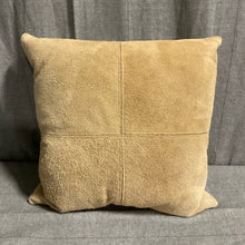  Surya Pillow