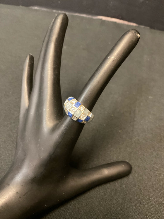 Ring(s)