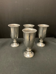  Drinkware