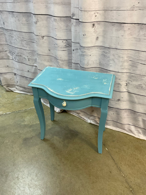 Accent Table