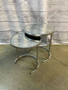  Nesting Tables