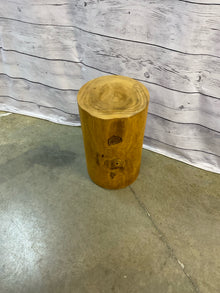  Accent Table