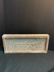  Box Sign
