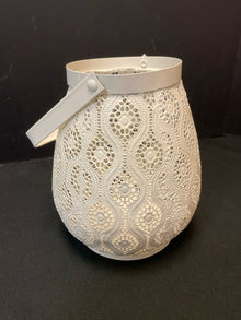  Lantern