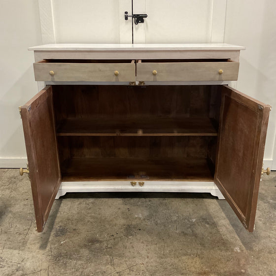 Buffet / Sideboard / Credenza