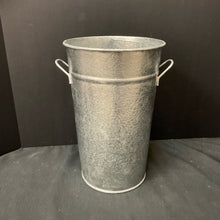  Bucket