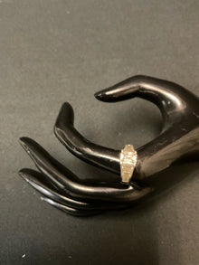  Ring(s)
