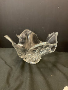  Crystal