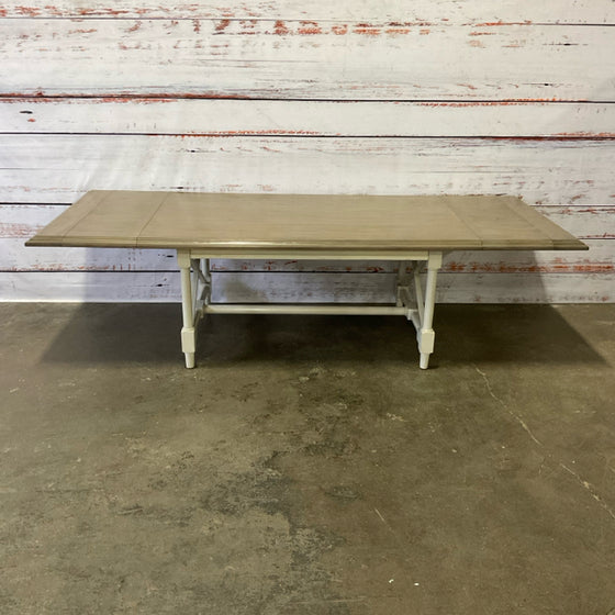 Bassett Dining Table (no chairs)