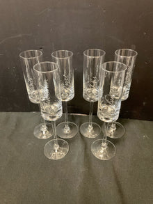  Drinkware