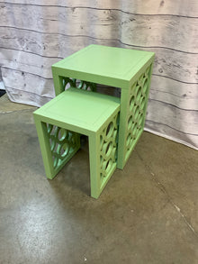  Nesting Tables