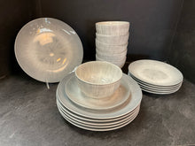  Royal Norfolk Tableware