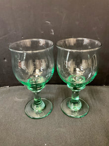  Stemware