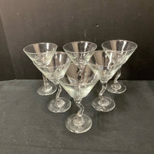  Stemware