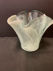  Art Glass