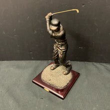  Statue/Figurine/Bust