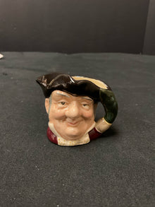  Royal Doulton Coffee Mug