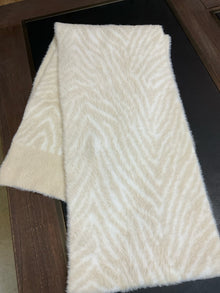 Loft Scarf