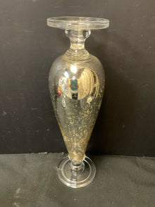  Candleholder